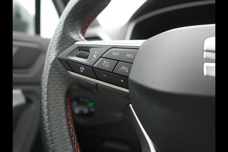 Seat Tarraco 1.4 TSI e-Hybrid FR Business Intense PHEV 245pk Dealer O.H. | Trekhaak Af Fabriek | Panodak | Adaptive Cruise | 360 Camera | Sportstoelen Memory & Verwarmd | Keyless | Blis | Stuur Verwarmd | Apple Carplay | Navigatie | DAB | 20" L.M | Plug In Hybrid