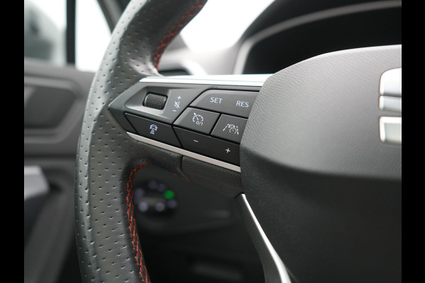 Seat Tarraco 1.4 TSI e-Hybrid FR Business Intense PHEV 245pk Dealer O.H. | Trekhaak Af Fabriek | Panodak | Adaptive Cruise | 360 Camera | Sportstoelen Memory & Verwarmd | Keyless | Blis | Stuur Verwarmd | Apple Carplay | Navigatie | DAB | 20" L.M | Plug In Hybrid