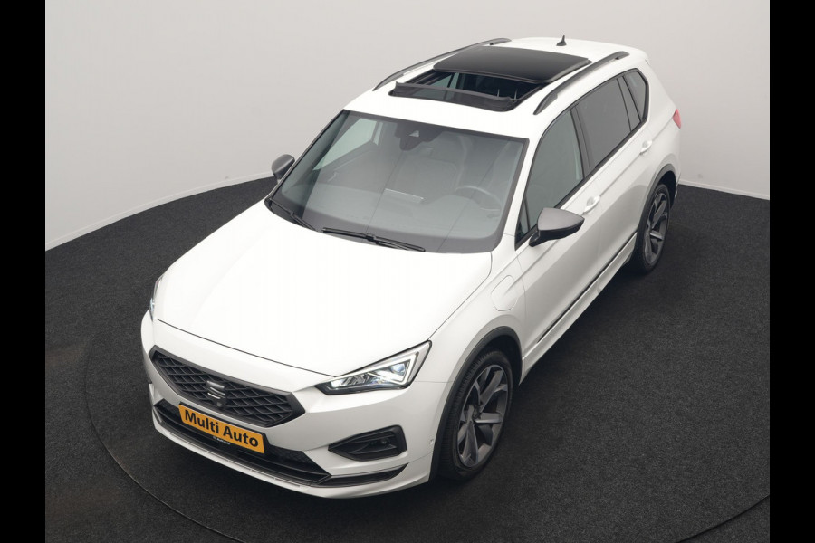 Seat Tarraco 1.4 TSI e-Hybrid FR Business Intense PHEV 245pk Dealer O.H. | Trekhaak Af Fabriek | Panodak | Adaptive Cruise | 360 Camera | Sportstoelen Memory & Verwarmd | Keyless | Blis | Stuur Verwarmd | Apple Carplay | Navigatie | DAB | 20" L.M | Plug In Hybrid