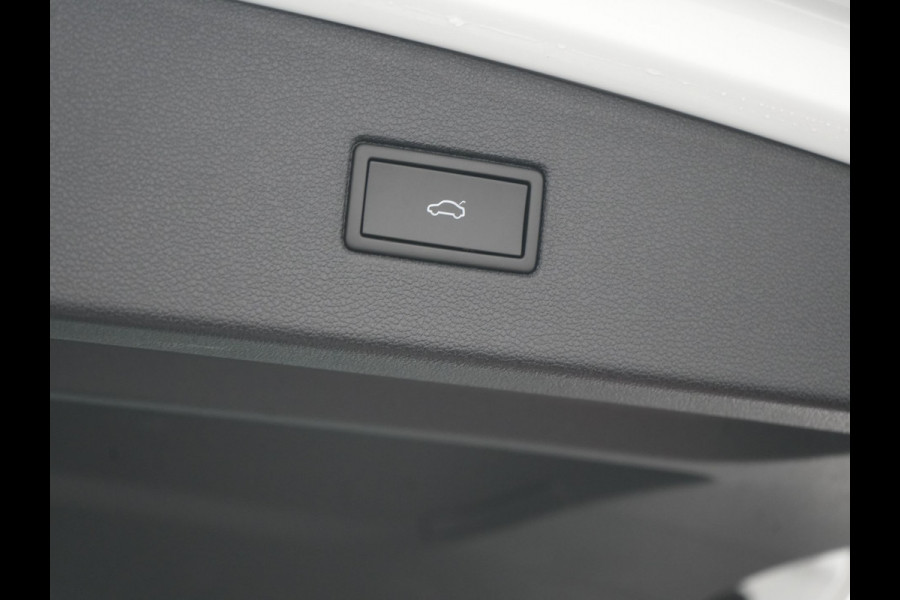 Seat Tarraco 1.4 TSI e-Hybrid FR Business Intense PHEV 245pk Dealer O.H. | Trekhaak Af Fabriek | Panodak | Adaptive Cruise | 360 Camera | Sportstoelen Memory & Verwarmd | Keyless | Blis | Stuur Verwarmd | Apple Carplay | Navigatie | DAB | 20" L.M | Plug In Hybrid