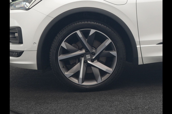 Seat Tarraco 1.4 TSI e-Hybrid FR Business Intense PHEV 245pk Dealer O.H. | Trekhaak Af Fabriek | Panodak | Adaptive Cruise | 360 Camera | Sportstoelen Memory & Verwarmd | Keyless | Blis | Stuur Verwarmd | Apple Carplay | Navigatie | DAB | 20" L.M | Plug In Hybrid
