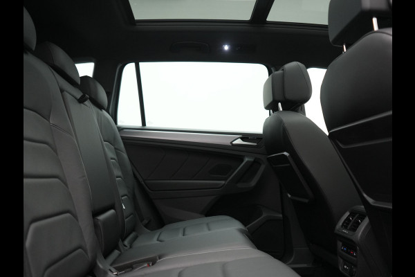 Seat Tarraco 1.4 TSI e-Hybrid FR Business Intense PHEV 245pk Dealer O.H. | Trekhaak Af Fabriek | Panodak | Adaptive Cruise | 360 Camera | Lederen Sportstoelen Memory & Verwarmd | Keyless | Blis | Stuur Verwarmd | Apple Carplay | Navigatie | DAB | 20"L.M | Plug In Hybrid |