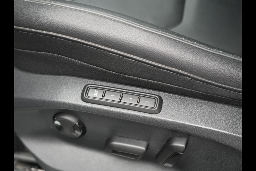 Seat Tarraco 1.4 TSI e-Hybrid FR Business Intense PHEV 245pk Dealer O.H. | Trekhaak Af Fabriek | Panodak | Adaptive Cruise | 360 Camera | Lederen Sportstoelen Memory & Verwarmd | Keyless | Blis | Stuur Verwarmd | Apple Carplay | Navigatie | DAB | 20"L.M | Plug In Hybrid |