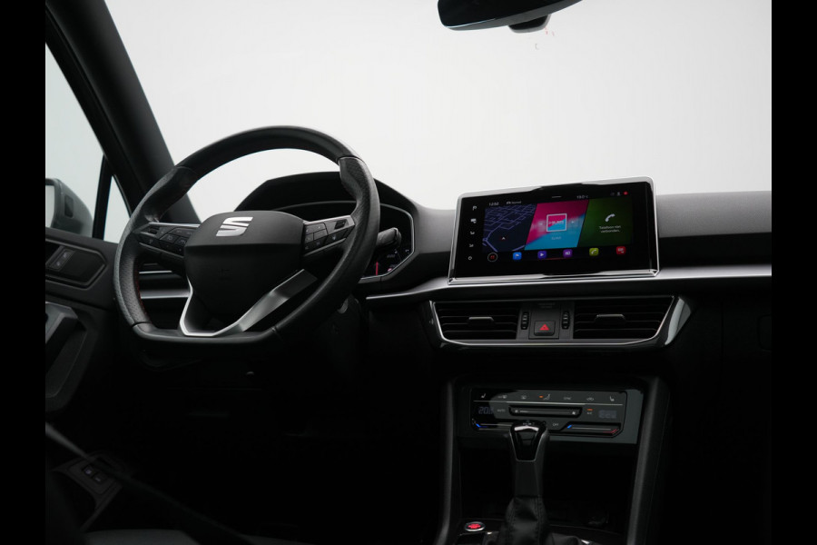 Seat Tarraco 1.4 TSI e-Hybrid FR Business Intense PHEV 245pk Dealer O.H. | Trekhaak Af Fabriek | Panodak | Adaptive Cruise | 360 Camera | Lederen Sportstoelen Memory & Verwarmd | Keyless | Blis | Stuur Verwarmd | Apple Carplay | Navigatie | DAB | 20"L.M | Plug In Hybrid |