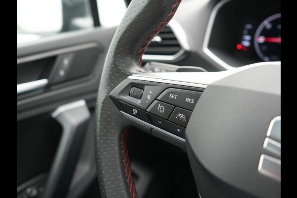 Seat Tarraco 1.4 TSI e-Hybrid FR Business Intense PHEV 245pk Dealer O.H. | Trekhaak Af Fabriek | Panodak | Adaptive Cruise | 360 Camera | Lederen Sportstoelen Memory & Verwarmd | Keyless | Blis | Stuur Verwarmd | Apple Carplay | Navigatie | DAB | 20"L.M | Plug In Hybrid |