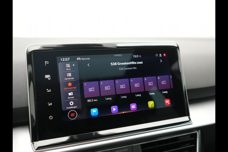 Seat Tarraco 1.4 TSI e-Hybrid FR Business Intense PHEV 245pk Dealer O.H. | Trekhaak Af Fabriek | Panodak | Adaptive Cruise | 360 Camera | Lederen Sportstoelen Memory & Verwarmd | Keyless | Blis | Stuur Verwarmd | Apple Carplay | Navigatie | DAB | 20"L.M | Plug In Hybrid |