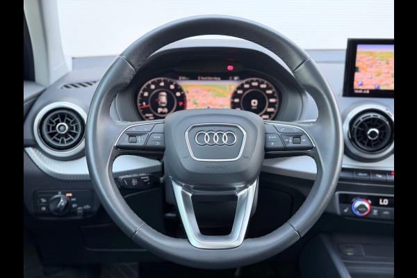 Audi Q2 35 TFSI S Edition Pano/Virtual/Camera/Leer