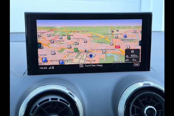 Audi Q2 35 TFSI S Edition Pano/Virtual/Camera/Leer
