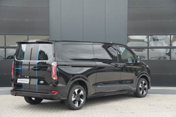 Ford E-Transit Custom 340 L2H1 Sport 71 kWh 218pk - 2x Schuif - ACC - B&O - Navi - Stoel/Stuurverwarming - 360 Camera - Trekhaak - Rijklaar