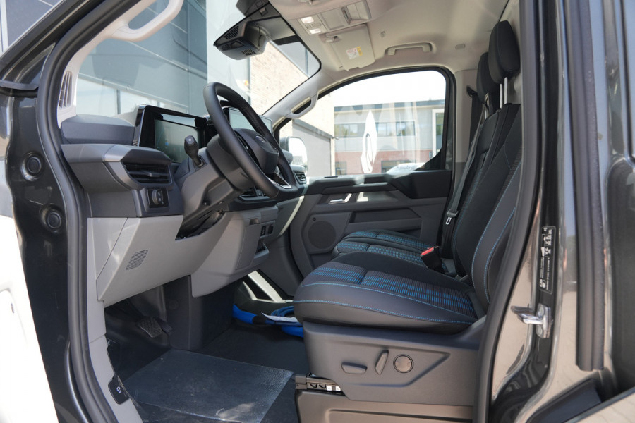 Ford E-Transit Custom 340 L2H1 Sport 71 kWh 218pk - 2x Schuif - ACC - B&O - Navi - Stoel/Stuurverwarming - 360 Camera - Trekhaak - Rijklaar