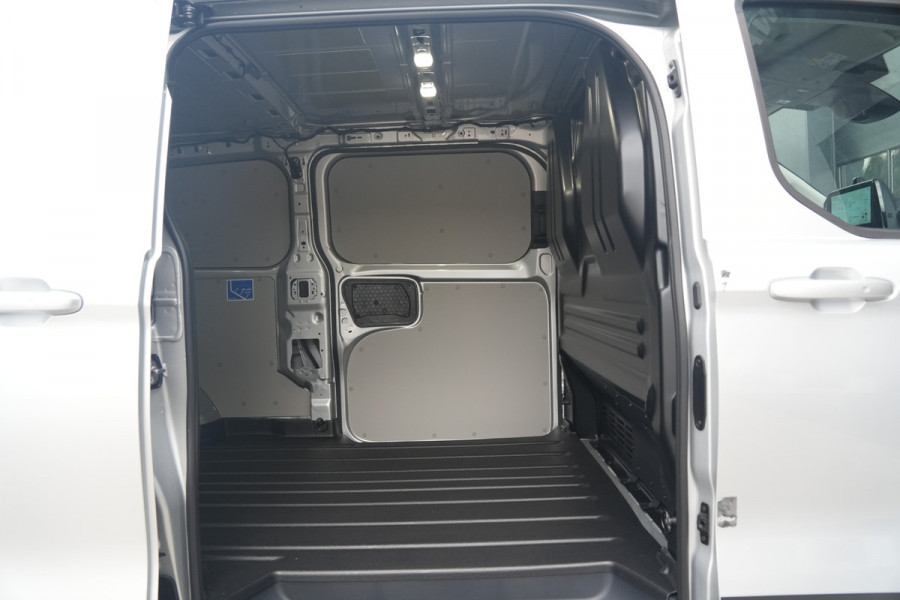 Ford E-Transit Custom 340 L2H1 Sport 71 kWh 218pk - 2x Schuif - ACC - B&O - Navi - Stoel/Stuurverwarming - 360 Camera - Trekhaak - Rijklaar