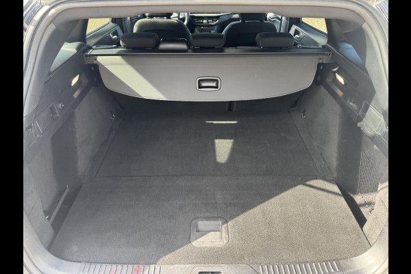 Ford FOCUS Wagon 1.0 EcoBoost Hybrid ST Line 125pk | Adaptieve Cruise | Winterpack | SYNC4 | Achteruitrijcamera | Dodehoeksensoren