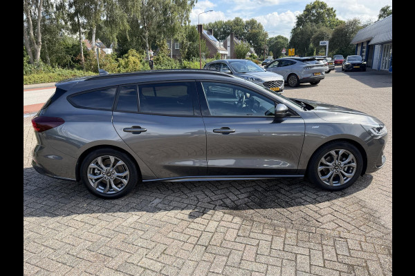 Ford FOCUS Wagon 1.0 EcoBoost Hybrid ST Line 125 pk | Winter Pack | Driver Assistance Pack | Adaptive cruise control