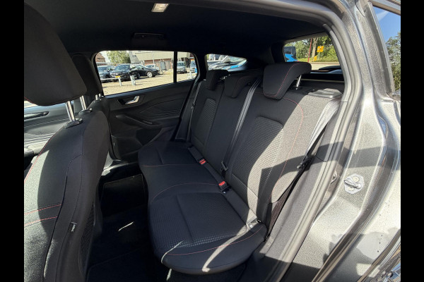 Ford FOCUS Wagon 1.0 EcoBoost Hybrid ST Line 125 pk | Winter Pack | Driver Assistance Pack | Adaptive cruise control