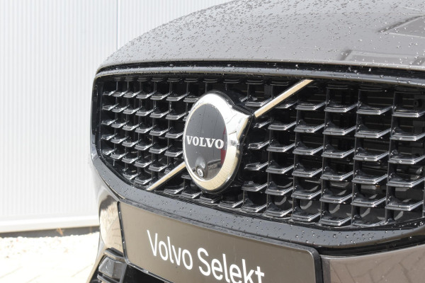 Volvo V60 T6 350PK Plug-in hybrid AWD Plus Dark / Adaptive Cruise Control / 360 Camera / Harman Kardon / Stoel- en stuurverwarming / Stoelverwarming achter /  Trekhaak / Elektrische stoelen met geheugen / Elektrische achterklep