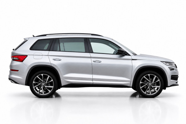 Škoda Kodiaq 1.5 TSI Sportline Business 7p. | TREKHAAK | CANTON | CAMERA | NAP | DEALER ONDERHOUDEN | KEYLESS | STOELVERWARMING