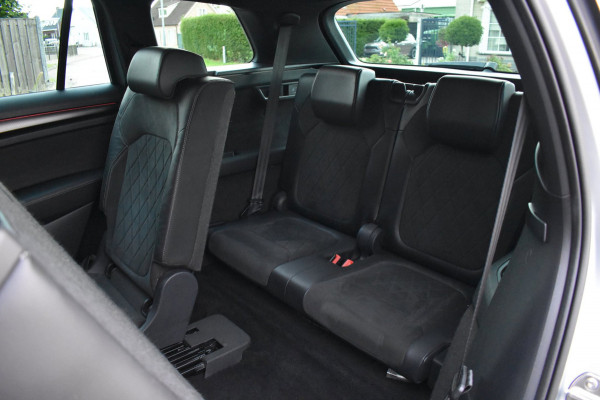 Škoda Kodiaq 1.5 TSI Sportline Business 7p. | TREKHAAK | CANTON | CAMERA | NAP | DEALER ONDERHOUDEN | KEYLESS | STOELVERWARMING