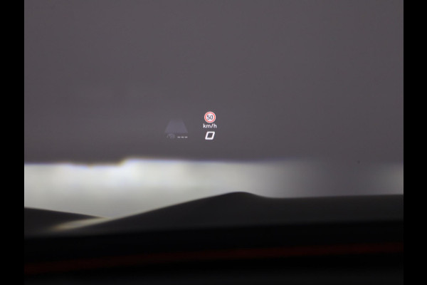 CUPRA Terramar 1.5 TSI e-Hybrid VZ America s CUP 272pk | Panoramadak | Trekhaak | 360° Camera | Elektrisch verstelbare voorstoelen | Lederen bekleding | Verwarmbare voorstoelen