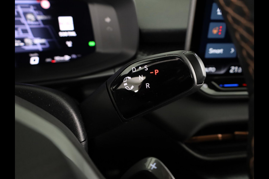 CUPRA Terramar 1.5 TSI e-Hybrid VZ America s CUP 272pk | Panoramadak | Trekhaak | 360° Camera | Elektrisch verstelbare voorstoelen | Lederen bekleding | Verwarmbare voorstoelen