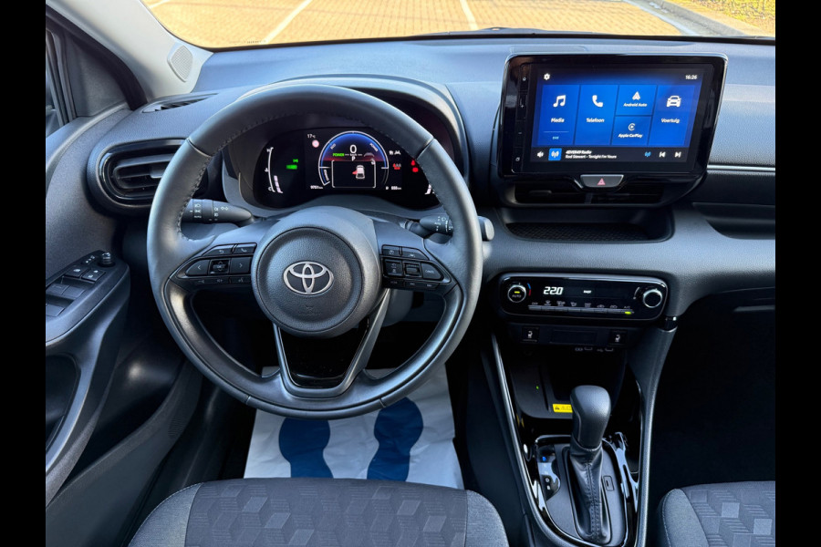 Toyota Yaris 1.5 Hybrid 115 Business plus Apple CarPlay
