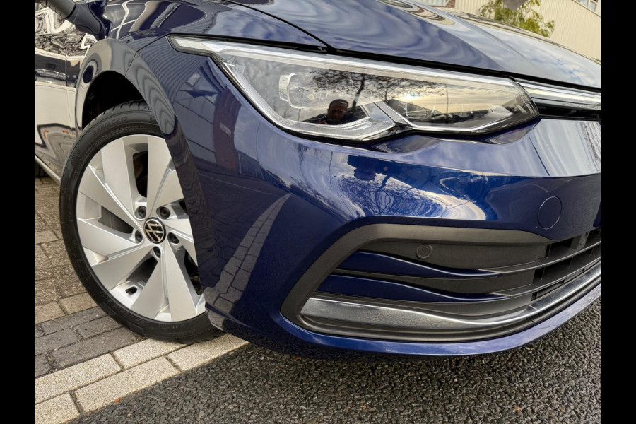 Volkswagen Golf 1.5 eTSI Style AUT LED/LMV17/PDC/NAVI/VIRTU