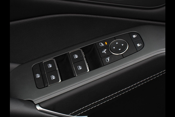 Nissan QASHQAI 1.3 MHEV Automaat N-Connecta Navigatie Climate Control Sfeerverlichting Camera 360 Led Dab Verwarmde voorstoelen Adaptieve Cruise Control Digitale Cockpit Lichtmetalen Velgen