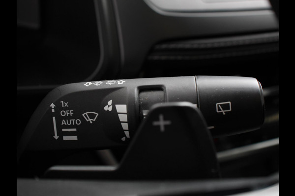 Nissan QASHQAI 1.3 MHEV Automaat N-Connecta Navigatie Climate Control Sfeerverlichting Camera 360 Led Dab Verwarmde voorstoelen Adaptieve Cruise Control Digitale Cockpit Lichtmetalen Velgen