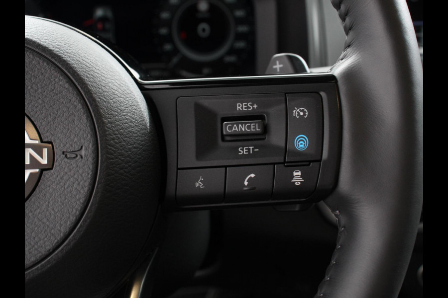 Nissan QASHQAI 1.3 MHEV Automaat N-Connecta Navigatie Climate Control Sfeerverlichting Camera 360 Led Dab Verwarmde voorstoelen Adaptieve Cruise Control Digitale Cockpit Lichtmetalen Velgen