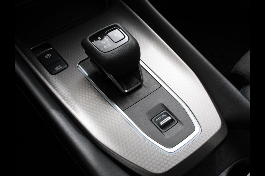 Nissan QASHQAI 1.3 MHEV Automaat N-Connecta Navigatie Climate Control Sfeerverlichting Camera 360 Led Dab Verwarmde voorstoelen Adaptieve Cruise Control Digitale Cockpit Lichtmetalen Velgen