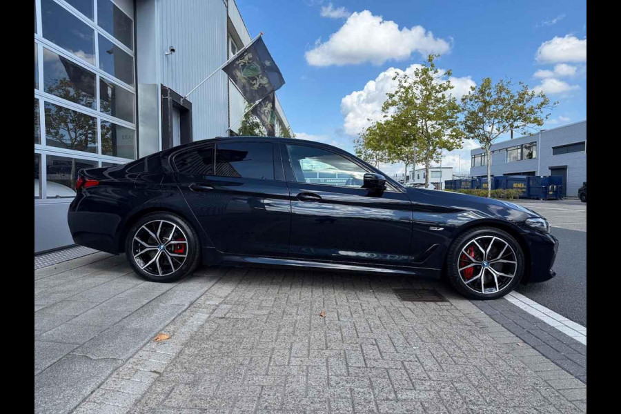 BMW 5 Serie 545e xDrive High Executive M-Sport AUT 395PK