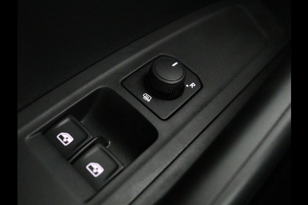 Škoda Fabia 1.0 MPI Ambition | Black Line | Cruise control | Park assist | Lederen stuurwiel | Carplay | Lichtmetaal 15'' |