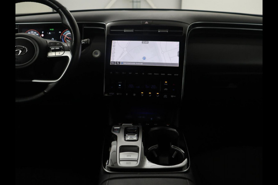 Hyundai Tucson 1.6 T-GDI HEV Comfort Smart | Trekhaak | Adaptive cruise | Stuur/stoel verwarming | Climate control | Carplay | Camera | Park assist | Full LED | KRELL Sound |