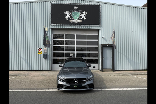 Mercedes-Benz C-Klasse Estate 300 e AMG 360º/LEER/NAVI/PANO