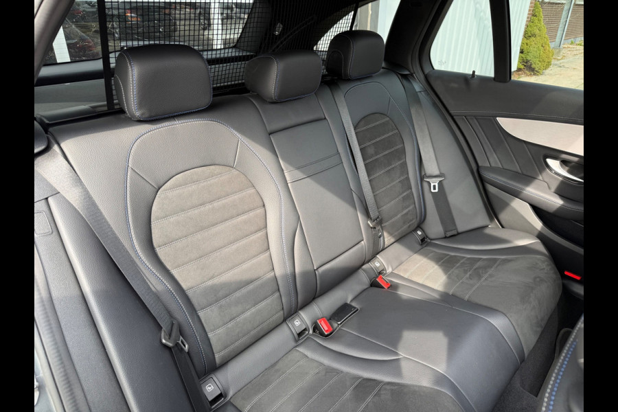 Mercedes-Benz C-Klasse Estate 300 e AMG 360º/LEER/NAVI/PANO