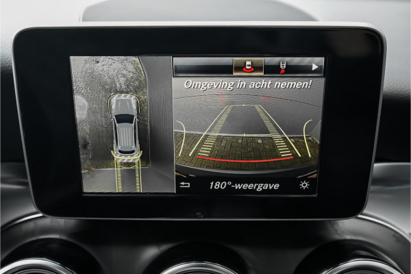 Mercedes-Benz GLC 250 4MATIC Premium Plus AMG Pano Airmatic Trekhaak 1e Eig