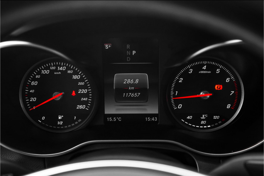 Mercedes-Benz GLC 250 4MATIC Premium Plus AMG Pano Airmatic Trekhaak 1e Eig