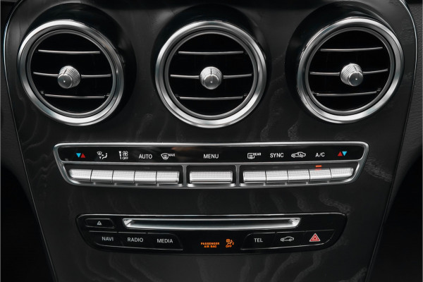 Mercedes-Benz GLC 250 4MATIC Premium Plus AMG Pano Airmatic Trekhaak 1e Eig
