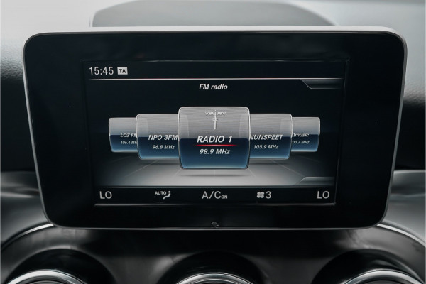 Mercedes-Benz GLC 250 4MATIC Premium Plus AMG Pano Airmatic Trekhaak 1e Eig