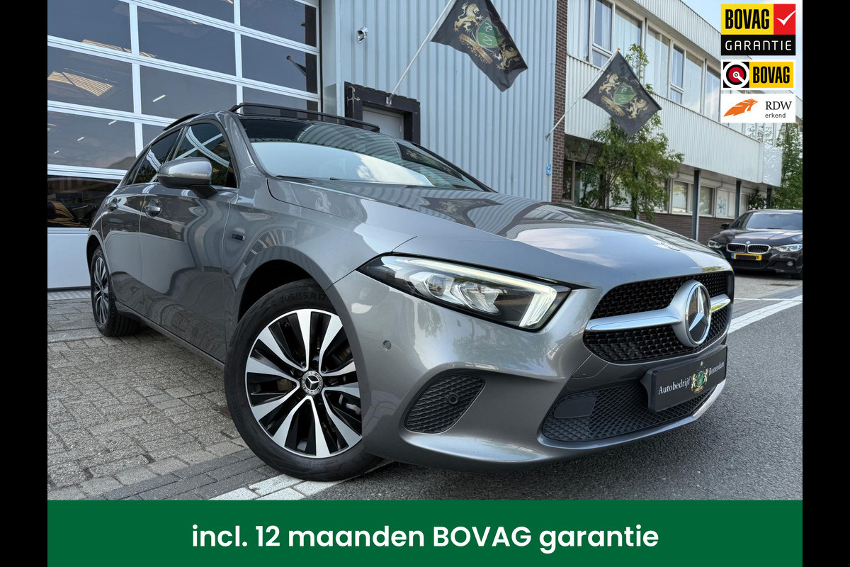 Mercedes-Benz A-Klasse 250 e AMG LED/PDC/CAM/LM17/LEER/NAVI