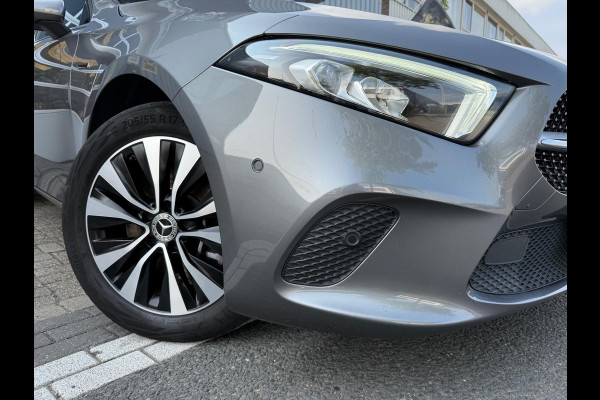 Mercedes-Benz A-Klasse 250 e AMG LED/PDC/CAM/LM17/LEER/NAVI