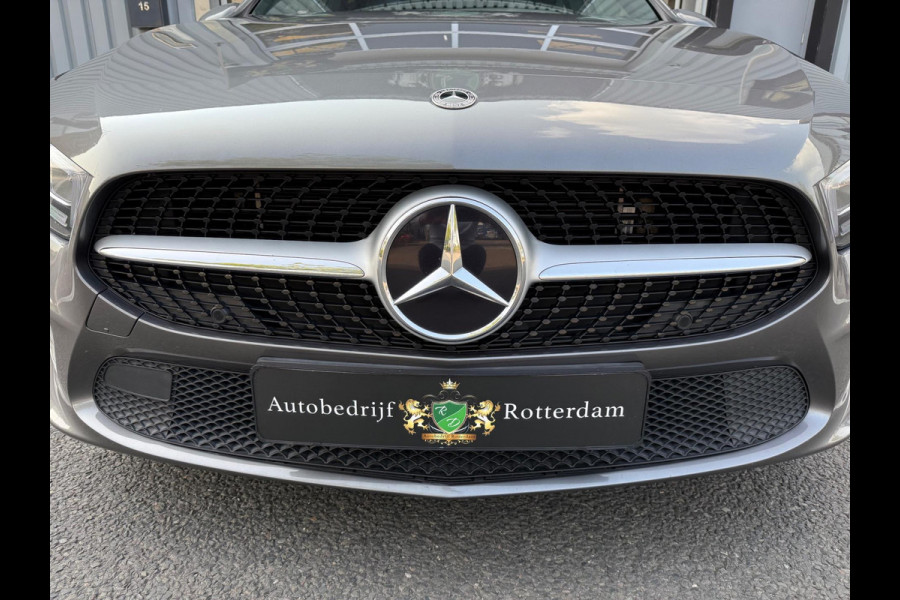 Mercedes-Benz A-Klasse 250 e AMG LED/PDC/CAM/LM17/LEER/NAVI