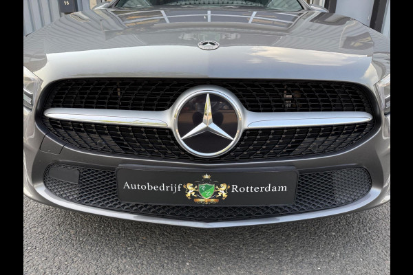 Mercedes-Benz A-Klasse 250 e AMG LED/PDC/CAM/LM17/LEER/NAVI