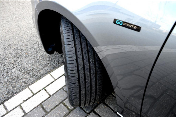 Mercedes-Benz A-Klasse 250 e AMG LED/PDC/CAM/LM17/LEER/NAVI