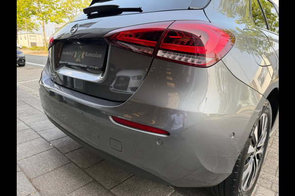 Mercedes-Benz A-Klasse 250 e AMG LED/PDC/CAM/LM17/LEER/NAVI