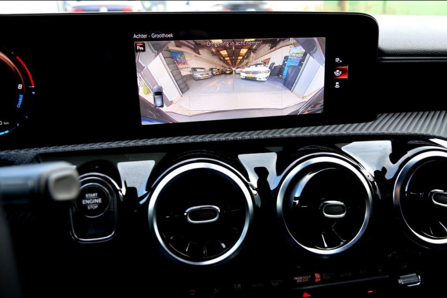 Mercedes-Benz A-Klasse 250 e AMG LED/PDC/CAM/LM17/LEER/NAVI