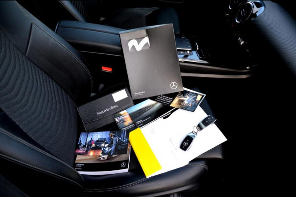 Mercedes-Benz A-Klasse 250 e AMG LED/PDC/CAM/LM17/LEER/NAVI