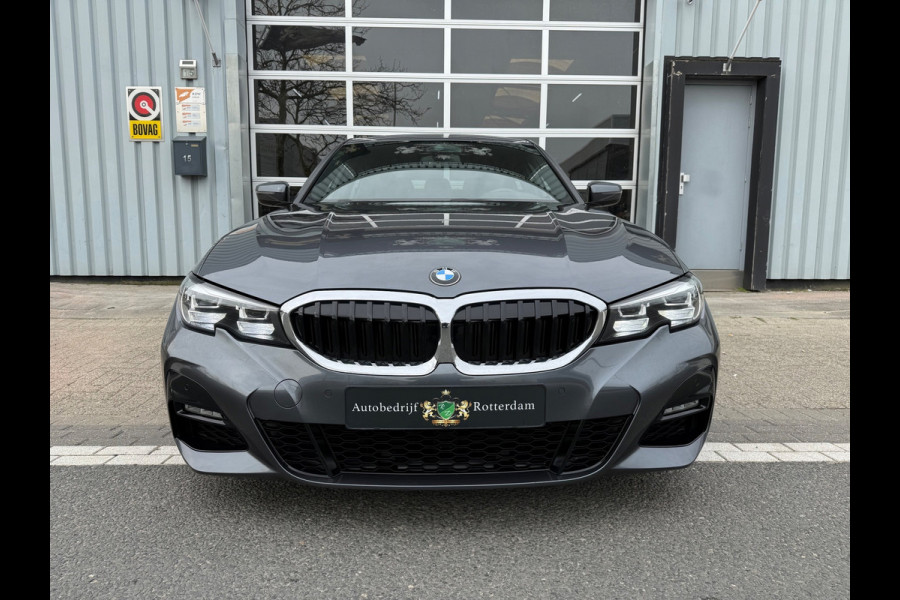 BMW 3-serie 330e High Executive AUT 292PK LED/LEER/NAV/LMV19