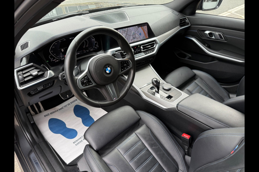 BMW 3-serie 330e High Executive AUT 292PK LED/LEER/NAV/LMV19