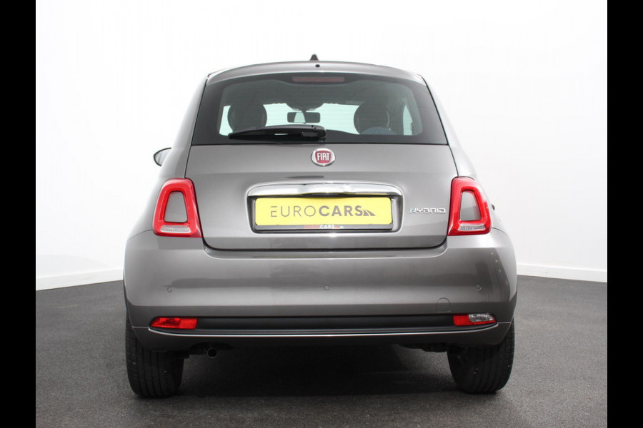 Fiat 500 1.0 Hybrid Club Navigatie Apple Carplay / Android Auto Airco Cruise Control Parkeer sensoren Dab