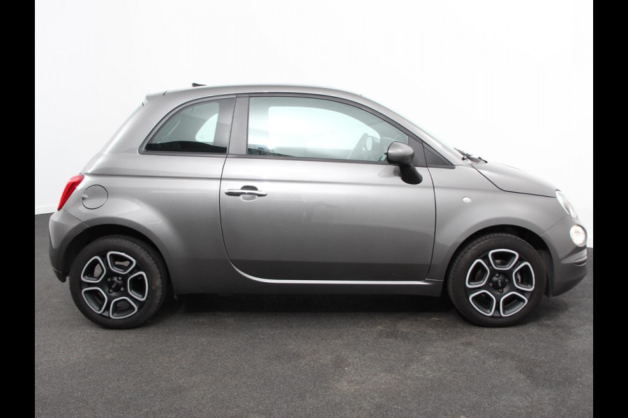 Fiat 500 1.0 Hybrid Club Navigatie Apple Carplay / Android Auto Airco Cruise Control Parkeer sensoren Dab